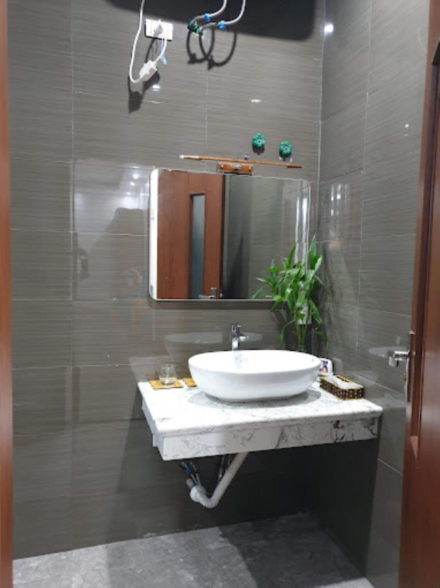 Hoang Lien Hotel Lai Châu Esterno foto
